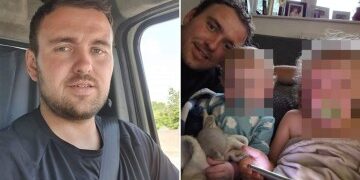 El abuelo británico, de 62 años, que 'intentó ahogar a su nuera, de 33 años, en la piscina' regresa al Reino Unido y vuelve a sus brazos