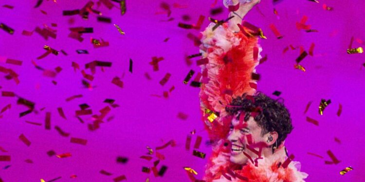 El ganador de Eurovisión 2024 devuelve el trofeo para protestar por la inclusión de Israel en el concurso