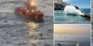 Un collage de imágenes que contiene 3 imágenes, la imagen 1 muestra **COPIA COMPLETA POR NATALIA PENZA natypenza@gmail.com**.-TEL: +34 659 567 821** .Una ola rebelde que azotó un importante punto turístico español mató a tres y dejó a otros tres heridos. , Imagen 2 muestra **COPIA COMPLETA POR NATALIA PENZA natypenza@gmail.com**.-TEL: +34 659 567 821** .Una ola rebelde que azotó un importante punto turístico español ha matado a tres y dejado a otros tres heridos. , Imagen 3 muestra **COPIA COMPLETA POR NATALIA PENZA natypenza@gmail.com**.-TEL: +34 659 567 821** .Una ola rebelde que azotó un importante punto turístico español ha matado a tres y dejado a otros tres heridos.