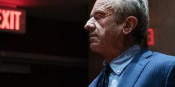 El panel de vacunas cuidadosamente seleccionado por Kennedy vota para poner fin a las vacunas contra la hepatitis B para los recién nacidos