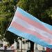 Grupo ofrece orientación para ayudar a seguir recibiendo atención después de la nueva regla anti-trans de Trump
