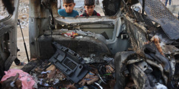 Israel está ampliando silenciosamente su ocupación de Gaza al amparo de un “alto el fuego”