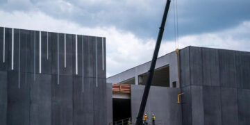 La economía estadounidense tiene un desempeño superior gracias al auge de la inversión en tecnología, dice la OCDE