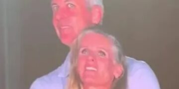 La jefa de recursos humanos de Coldplay Kisscam, Kristin Cabot, rompe el silencio sobre el escándalo viral