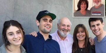 Las inquietantes últimas palabras de Rob Reiner petrificado sobre su hijo Nick en una fiesta de celebridades pocas horas antes del asesinato en la cama