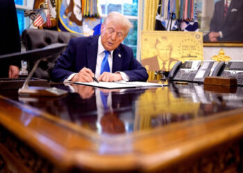 Lo que hay que saber sobre el nuevo programa de visas 'Tarjeta Dorada' de Trump