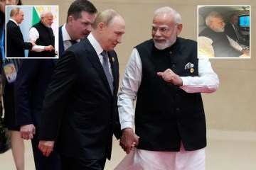 Mire cómo Putin es aclamado como un DIOS en la India antes de su visita de estado