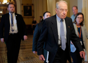 Nuevos proyectos de ley bipartidistas apuntan a aumentar las penas por abuso infantil y sextorsión en línea