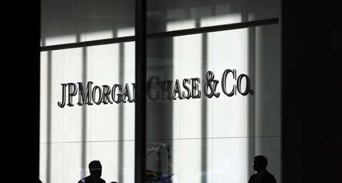 Organismo de control descubre que nueve grandes bancos estadounidenses participan activamente en la desbancaización