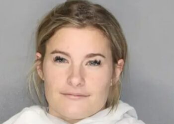 Un collage de imágenes que contiene 1 imágenes. La imagen 1 muestra a Madison Paige Jones.