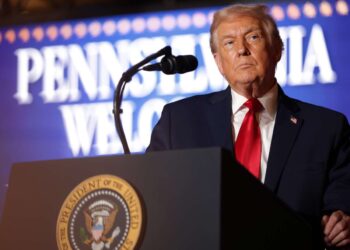 Trump dice que los “días están contados” de Maduro mientras el gobierno prepara planes para el “día después”