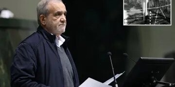 Trump le dice a Netanyahu que "destrozará el infierno" a Irán si reconstruye el régimen nuclear mientras estallan las protestas de "muerte al dictador"