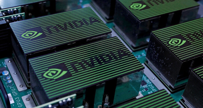 Trump le dice a Xi que EE.UU. enviará chips Nvidia H200 a "clientes aprobados" en China