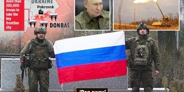 Un exsoldado británico que entrena tropas en Ucrania 'es expuesto como un TRAIDOR prorruso con órdenes de ayudar a matar para Putin'