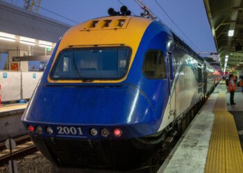 Un collage de imágenes que contiene 1 imágenes. La imagen 1 muestra NINTCHDBPICT001047049239