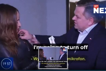 Una joven madre es arrastrada bajo un auto 'conducido por su retorcido ex' durante una milla, lo que la obliga a amputarle las dos piernas