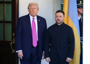 Zelenskyy dice que se reunirá con Trump el domingo para discutir el plan de paz