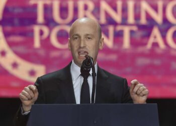 Agente de la Reserva Federal dispara a una segunda persona, días después de que Miller afirmara que los agentes tienen “inmunidad”