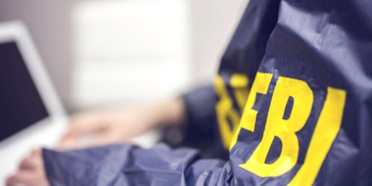 Defensores de la libertad de prensa condenan el registro del FBI en la casa de un periodista del Washington Post