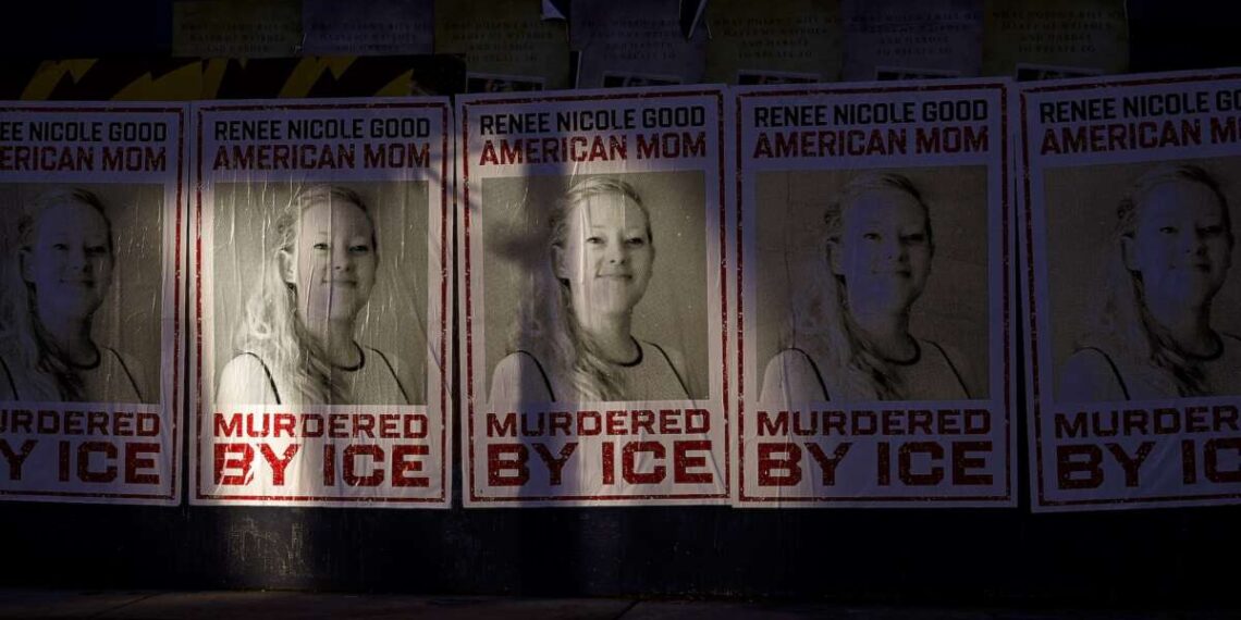 El FBI investiga a Renee Good mientras obstruye las investigaciones sobre el asesino de ICE