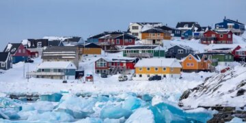 El portavoz de Putin ofrece AYUDAR a EE.UU. a apoderarse de Groenlandia