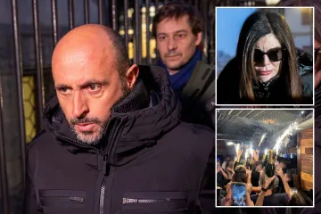 El principal destino turístico británico arrasado por devastadores incendios forestales mientras miles de turistas eran evacuados