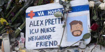 El sindicato de enfermeras más grande de EE.UU. exige la abolición del ICE tras el asesinato de Alex Pretti