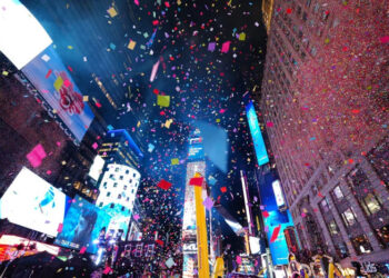 Estados Unidos recibe el Año Nuevo mientras el mundo da la bienvenida al 2026
