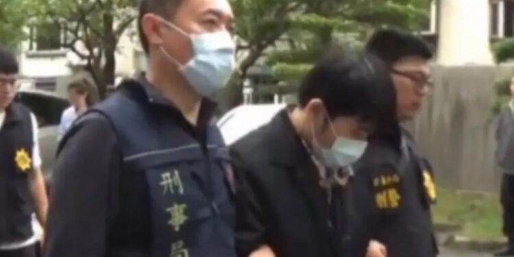 Un collage de imágenes que contiene 1 imágenes. La imagen 1 muestra NINTCHDBPICT001050417873