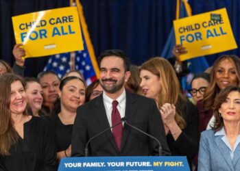 Hochul y Mamdani presentan expansión de cuidado infantil universal y gratuito en Nueva York
