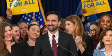 Hochul y Mamdani presentan expansión de cuidado infantil universal y gratuito en Nueva York