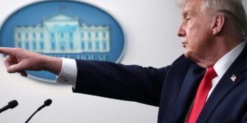 La Casa Blanca ordena una investigación sobre financiación federal centrada casi exclusivamente en los estados demócratas