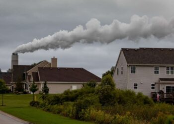 La EPA ya no considerará las vidas salvadas en las normas sobre contaminación, solo el costo para las empresas