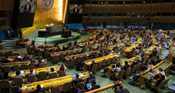 La ONU recortará 2.900 empleos y 570 millones de dólares en presupuesto tras el escrutinio de Estados Unidos: Embajador Bartos