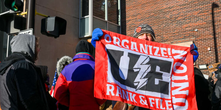 La crisis de asequibilidad es real. Sólo la organización de trabajadores puede ofrecer soluciones.