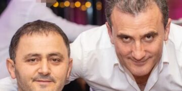 Los británicos en el centro de la disputa de sangre albanesa REVELADOS después de que un empresario fuera ejecutado en un bar frente a la playa en el punto de acceso de vacaciones