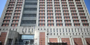 Maduro 'será arrojado a la famosa cárcel de Nueva York' donde estuvieron retenidos Diddy, Ghislaine Maxwell y R Kelly mientras espera juicio