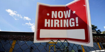 Más de la mitad de los nuevos empleados consiguen empleo en un mes, con expectativas moderadas