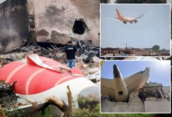 Momento conmovedor: un enorme carámbano de 5 pies se desprende de un edificio encima de dos mujeres que caminan por la calle y no las alcanza por una PULGADA