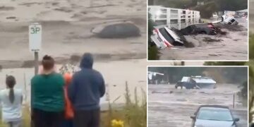 Momento en el que practicantes de snowboard y esquiadores se pelean en la nieve en la ladera de una montaña después de que estallara una discusión tras un accidente
