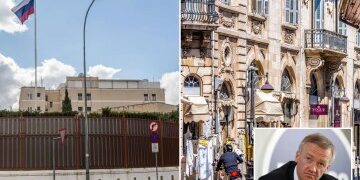 Primeras fotografías del 'espía ruso desertor' ahorcadas en la embajada de Chipre