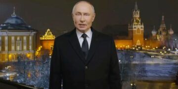 Transmisiones de mensajes de año nuevo