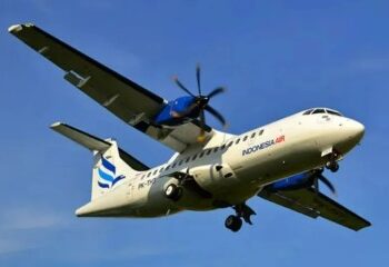 Un avión con 8 pasajeros se estrella segundos después del despegue en Maine mientras una enorme tormenta de nieve azota EE.UU.