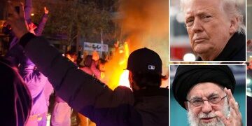 Una imagen inquietante muestra zapatos abandonados después de que Irán quemara hasta matar a los manifestantes que se rendían dentro de un bazar.