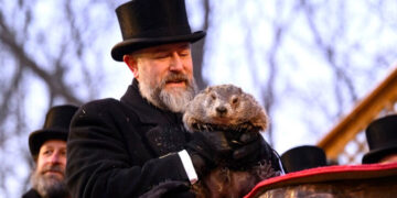 Día de la Marmota 2026: Punxsutawney Phil ve su sombra y ya sabes lo que eso significa