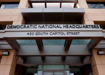 El Comité Nacional Demócrata se dirige a los votantes de 2020 que se saltaron 2024 con un nuevo impulso de divulgación