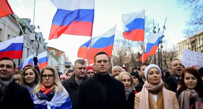 Kremlin Poisoned Alexei Navalny With Dart Frog Toxin, 5 European Countries Allege
