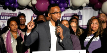 El demócrata gana las elecciones especiales de Texas, erosionando la escasa mayoría republicana en la Cámara de Representantes