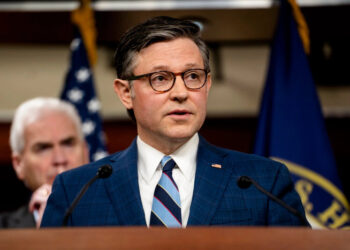 El presidente de la Cámara de Representantes dice que tiene votos para poner fin al cierre del gobierno esta semana