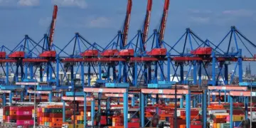 La UE insta a EE.UU. a respetar los términos del acuerdo comercial tras el fallo de la Corte Suprema